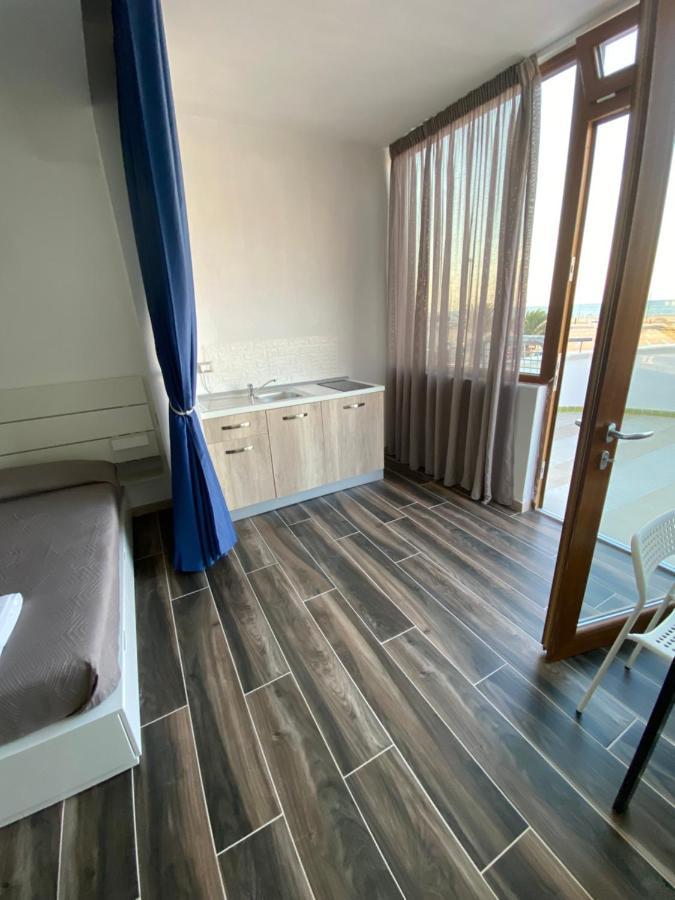 Manfredi Sea Room Vieste Luaran gambar