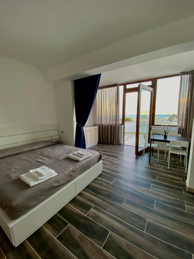 Manfredi Sea Room Vieste Luaran gambar